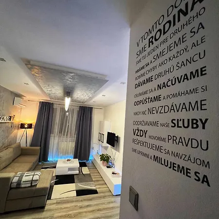 아파트 Utulny V Zlatych Moravciach Zlaté Moravce